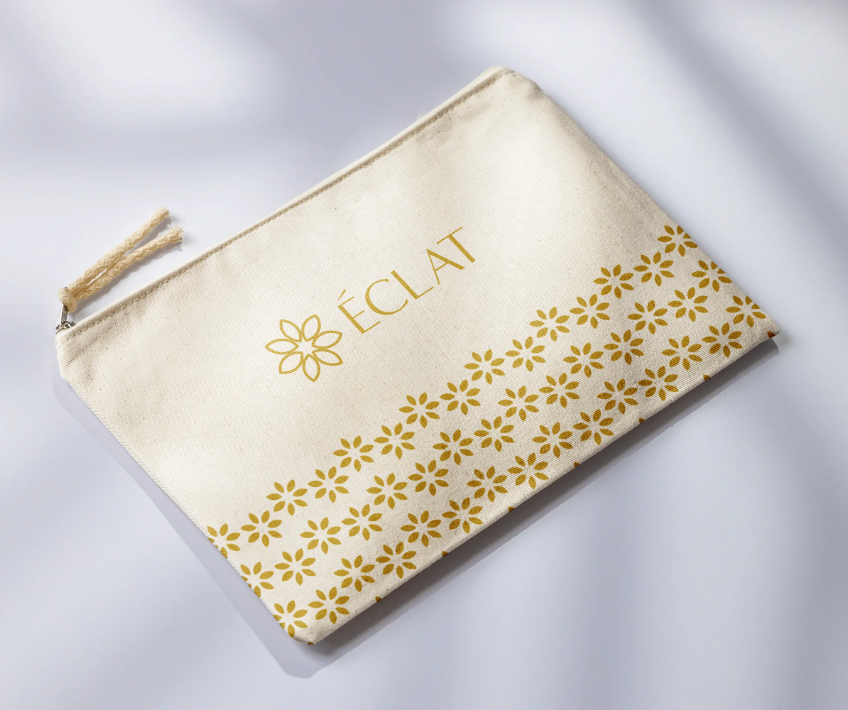 Free_Toiletry_Bag_Mockup2 1 (1)